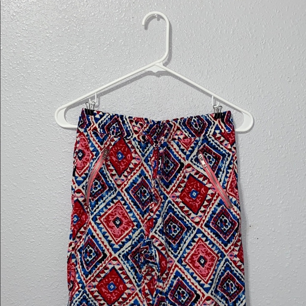 Geometric Multi-Color Joggers